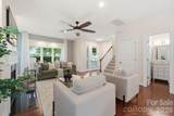 1919 Lela Avenue - Photo 4