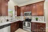 118 Glen Rae Street - Photo 3