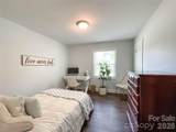 3827 Topsfield Road - Photo 18