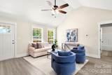 320 Sharon Road - Photo 11