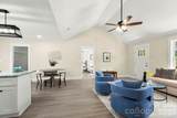 320 Sharon Road - Photo 17