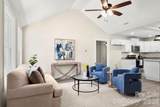 320 Sharon Road - Photo 9