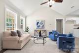 320 Sharon Road - Photo 10