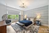 1931 Shoreham Drive - Photo 31