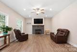2910 Plum Thicket Court - Photo 18
