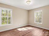 10 Lakewood Drive - Photo 13