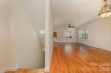 319 Woodvale Place - Photo 5