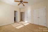 319 Woodvale Place - Photo 10