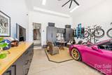 313 Solomon Street - Photo 41