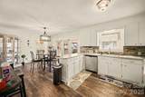 1087 Greenbriar Drive - Photo 7