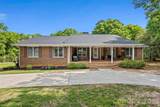 1709 Lakeview Drive - Photo 1