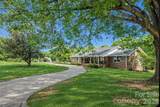 1709 Lakeview Drive - Photo 2