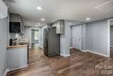 19513 Meridian Street - Photo 8