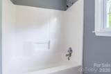 2823 Lyndell Way - Photo 15