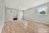 5439 Kerry Lane - Photo 6