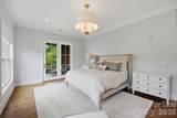 2312 Selwyn Avenue - Photo 29