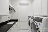 2312 Selwyn Avenue - Photo 41