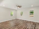 2728 Crawford Avenue - Photo 13