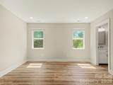 2728 Crawford Avenue - Photo 18