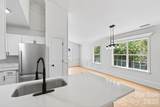 102 Daventry Place - Photo 11