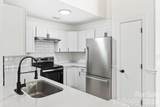 102 Daventry Place - Photo 12
