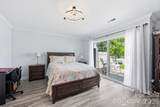8029 Lucky Creek Lane - Photo 17