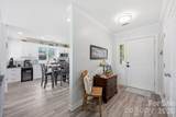 8029 Lucky Creek Lane - Photo 5