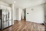 828 Larmore Avenue - Photo 6