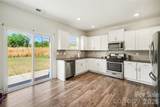 828 Larmore Avenue - Photo 9