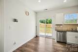 828 Larmore Avenue - Photo 10