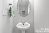 305 Wingate Court - Photo 11
