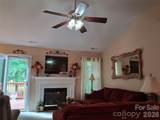 207 Woodlynn Drive - Photo 11