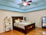 1518 Squirrel Lake Court - Photo 16