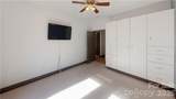 2200 Lyndhurst Avenue - Photo 13