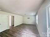 1050 Glenbriar Court - Photo 10