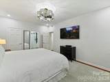 1014 Queens Road - Photo 15