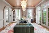2301 Queens Road - Photo 9