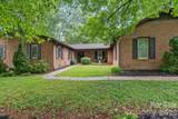 300 Brookmeade Drive - Photo 1