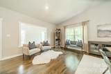 19533 Bustle Road - Photo 10