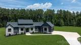 1427 Glasscock Road - Photo 1