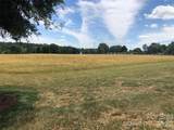 15938 Oxer Road - Photo 6