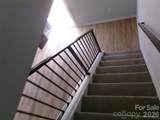 510 Kings Road - Photo 18