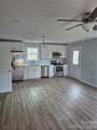 510 Kings Road - Photo 23