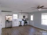 510 Kings Road - Photo 4
