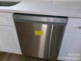 510 Kings Road - Photo 10