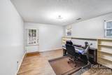 2116 Bon Villa Way - Photo 16