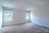 917 Newport Court - Photo 21