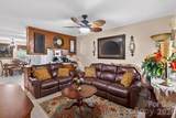634 Hillcrest Drive - Photo 3