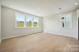 18427 Cove Landing Road - Photo 8