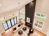 442 Sylvania Avenue - Photo 16
